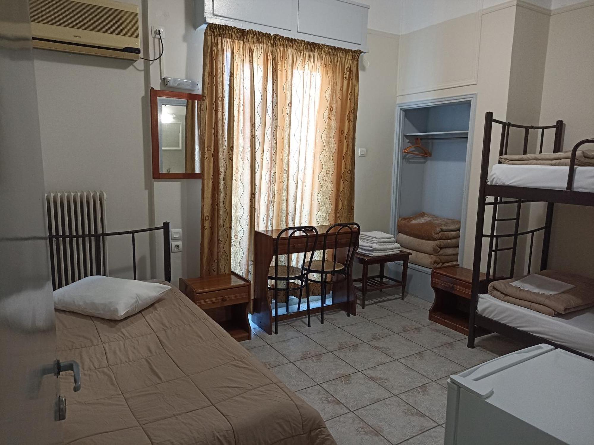 Elite Hotel 2*